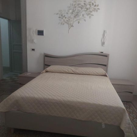 Guest House Lamphotel Militello Palermo Eksteriør billede