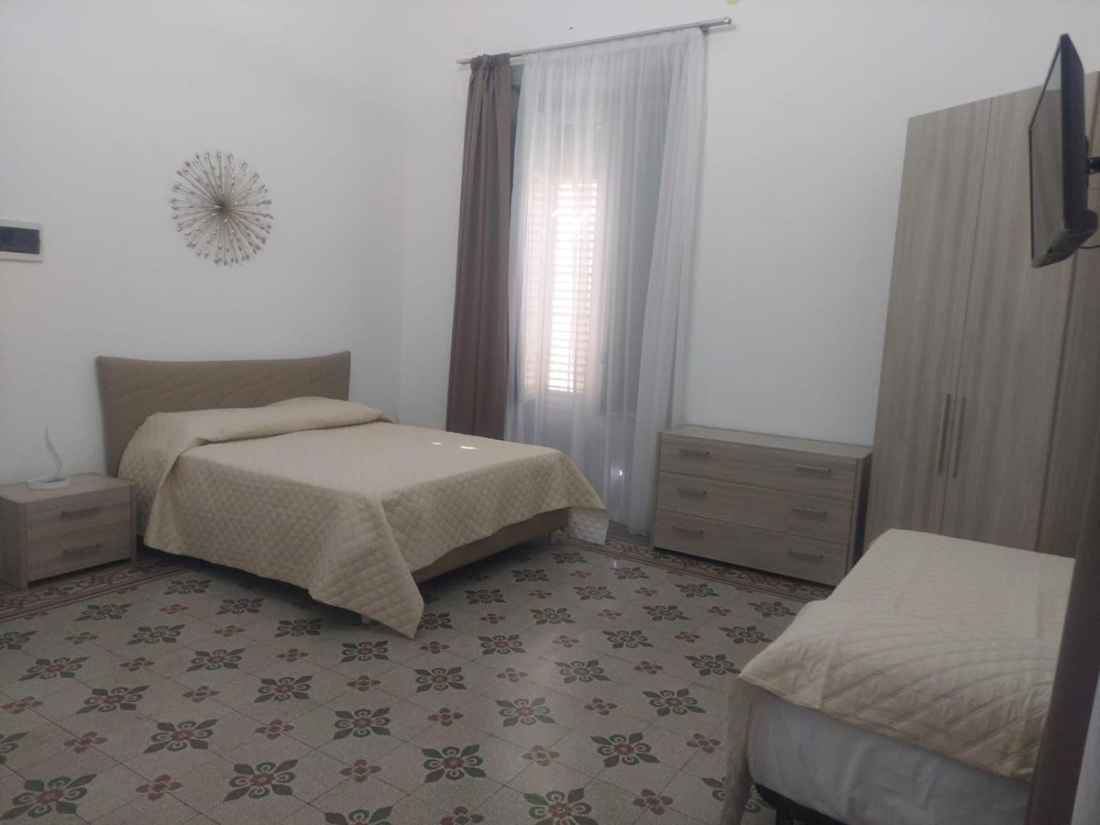Guest House Lamphotel Militello Palermo Eksteriør billede