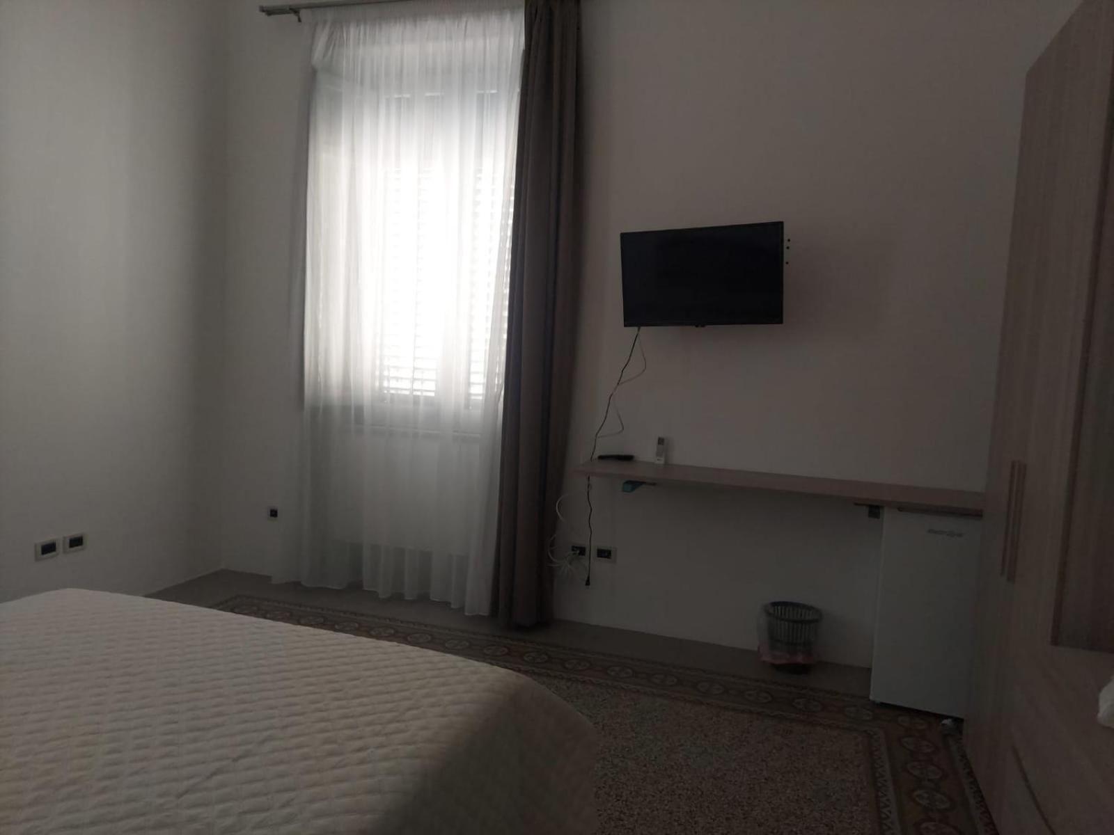 Guest House Lamphotel Militello Palermo Eksteriør billede