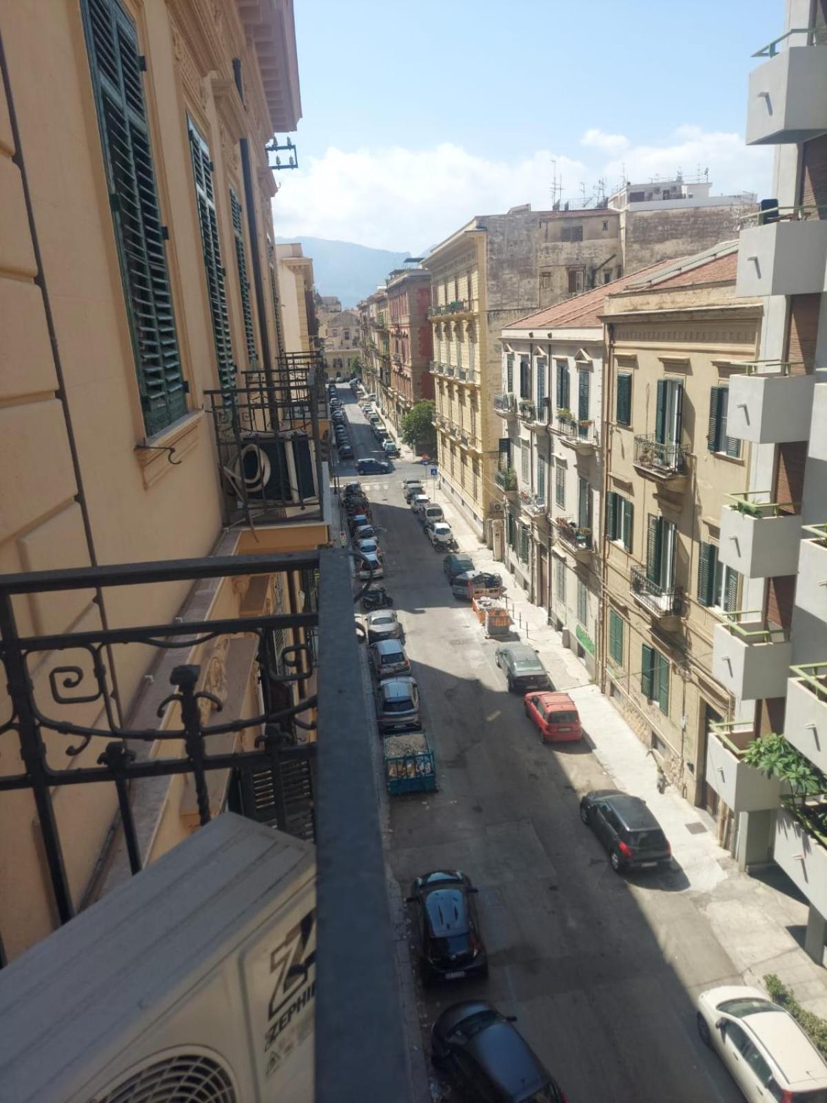 Guest House Lamphotel Militello Palermo Eksteriør billede